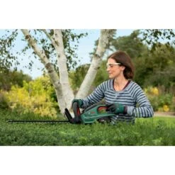 Bosch Taille-haies électrique Sans Fil UniversalHedgeCut 18-50 Avec Batterie -Promos Jardin Pro Magasin 1025990 004