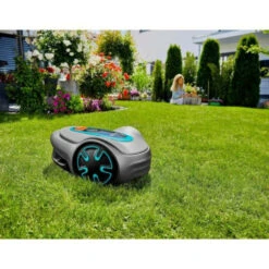 Gardena Tondeuse A Gazon Robot Sileno Minimo 250 – Connexion Bluetooth – Surface Tonte Max 250m² – Triple Lames Pivotantes (1520 -Promos Jardin Pro Magasin 6463cc77039727.20103669