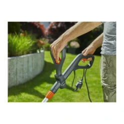 Gardena Coupe-bordures Easycut 450/25 – 450w – ø25cm – Fil Rotorcut – Manche Télescopique Inclinable – Etrier Protec -Promos Jardin Pro Magasin 6464c62952a0f5.30599549